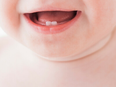 Poussée dentaire des nourrissons